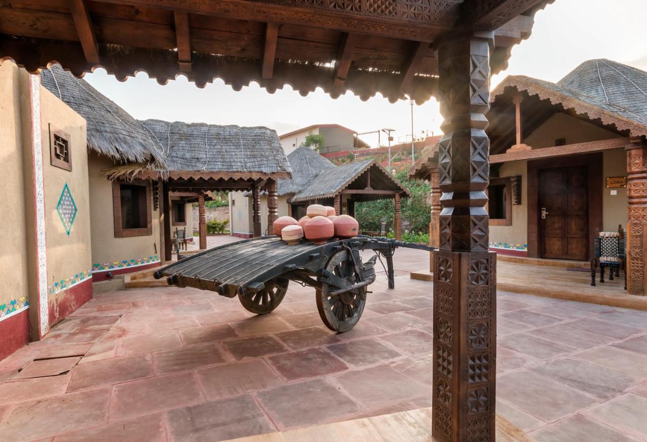 Regenta Resort Bhuj By Royal Orchid Hotels Limited Eksteriør bilde