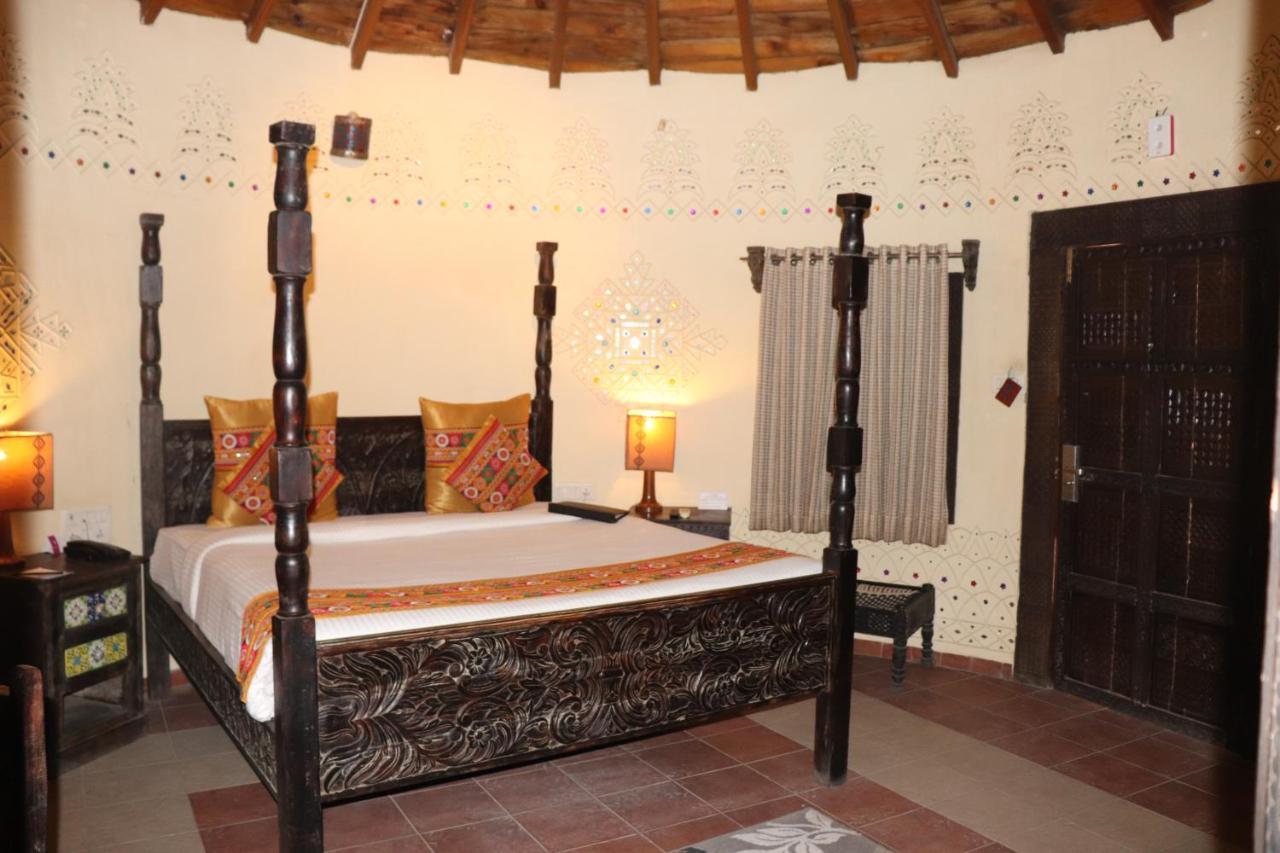 Regenta Resort Bhuj By Royal Orchid Hotels Limited Eksteriør bilde