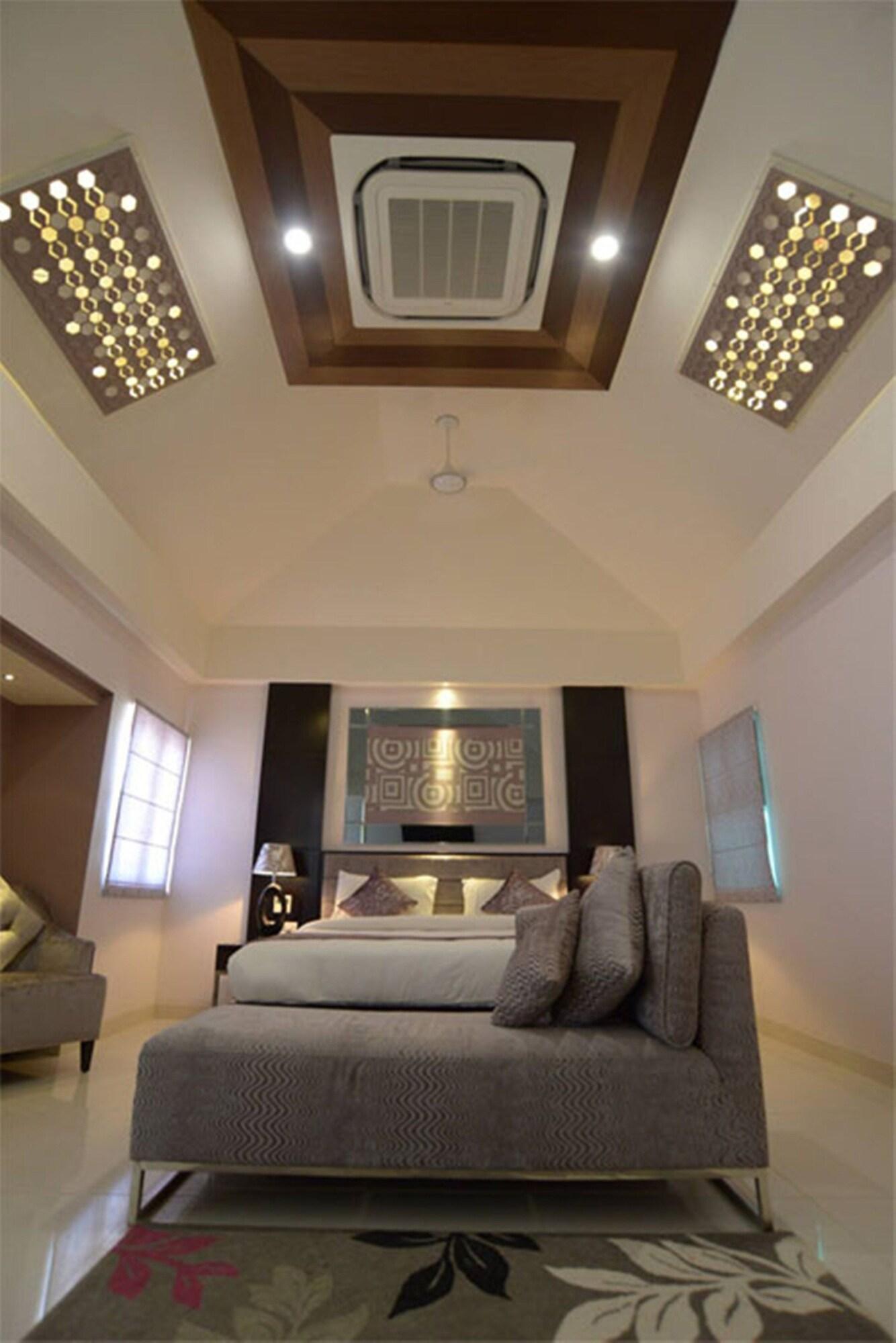 Regenta Resort Bhuj By Royal Orchid Hotels Limited Eksteriør bilde