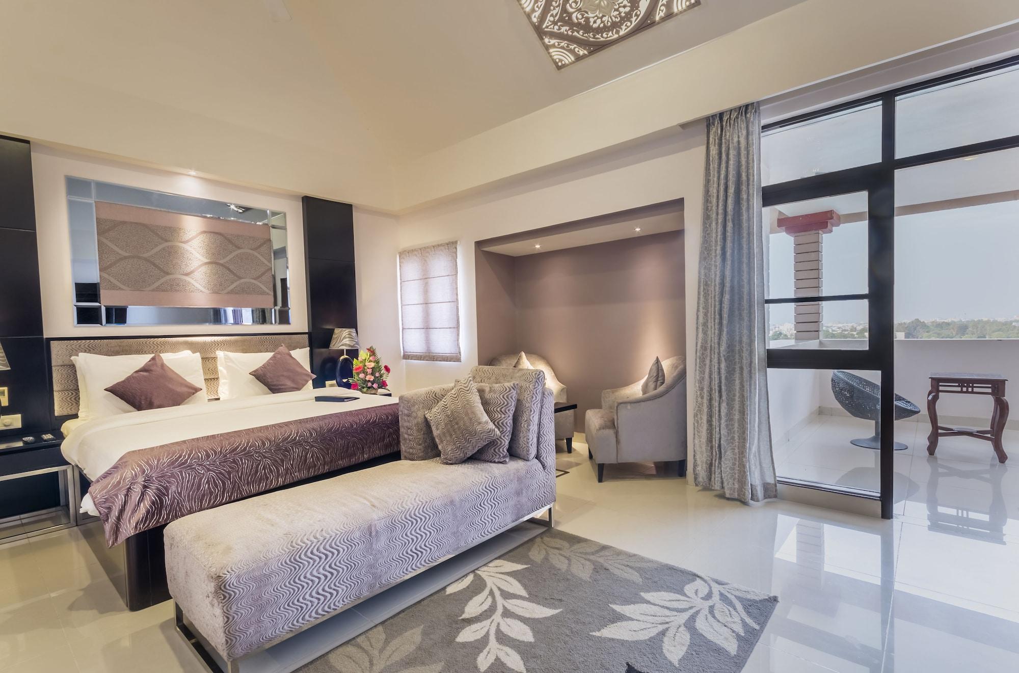 Regenta Resort Bhuj By Royal Orchid Hotels Limited Eksteriør bilde