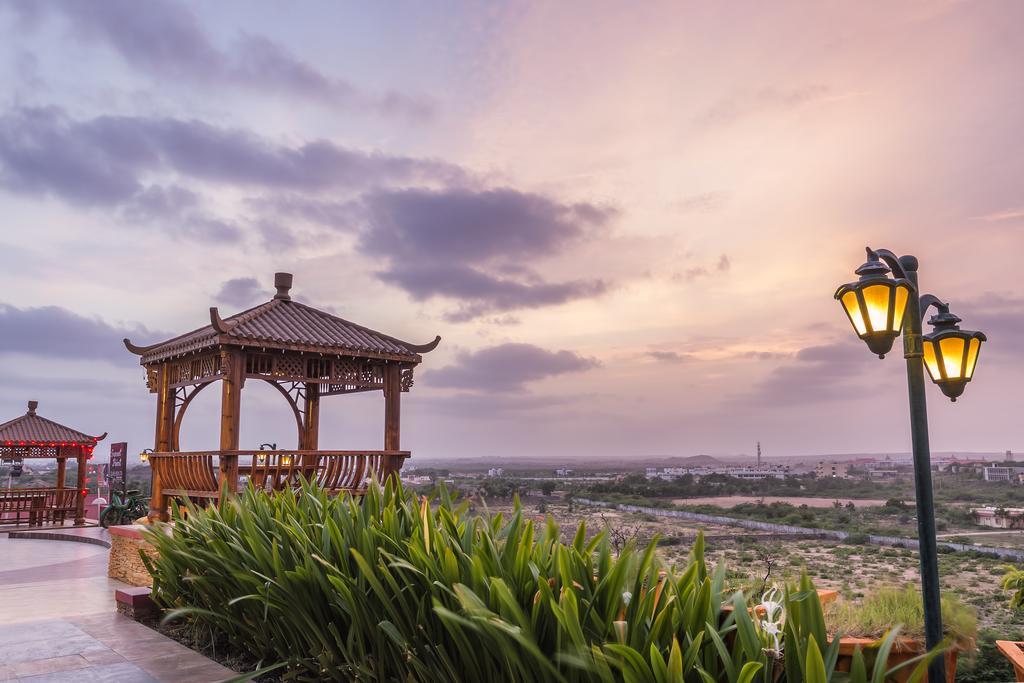 Regenta Resort Bhuj By Royal Orchid Hotels Limited Eksteriør bilde