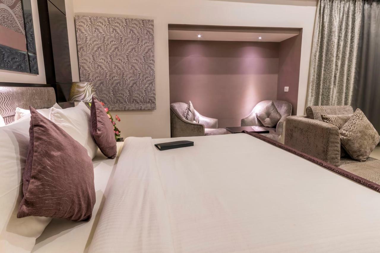 Regenta Resort Bhuj By Royal Orchid Hotels Limited Eksteriør bilde