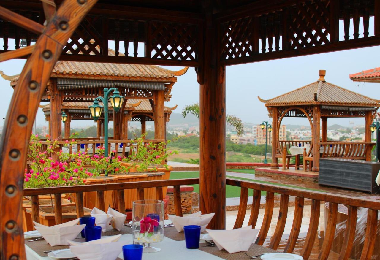 Regenta Resort Bhuj By Royal Orchid Hotels Limited Rom bilde